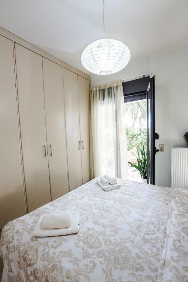 Katia'S Pepper Tree Apartment Iráklio Kültér fotó