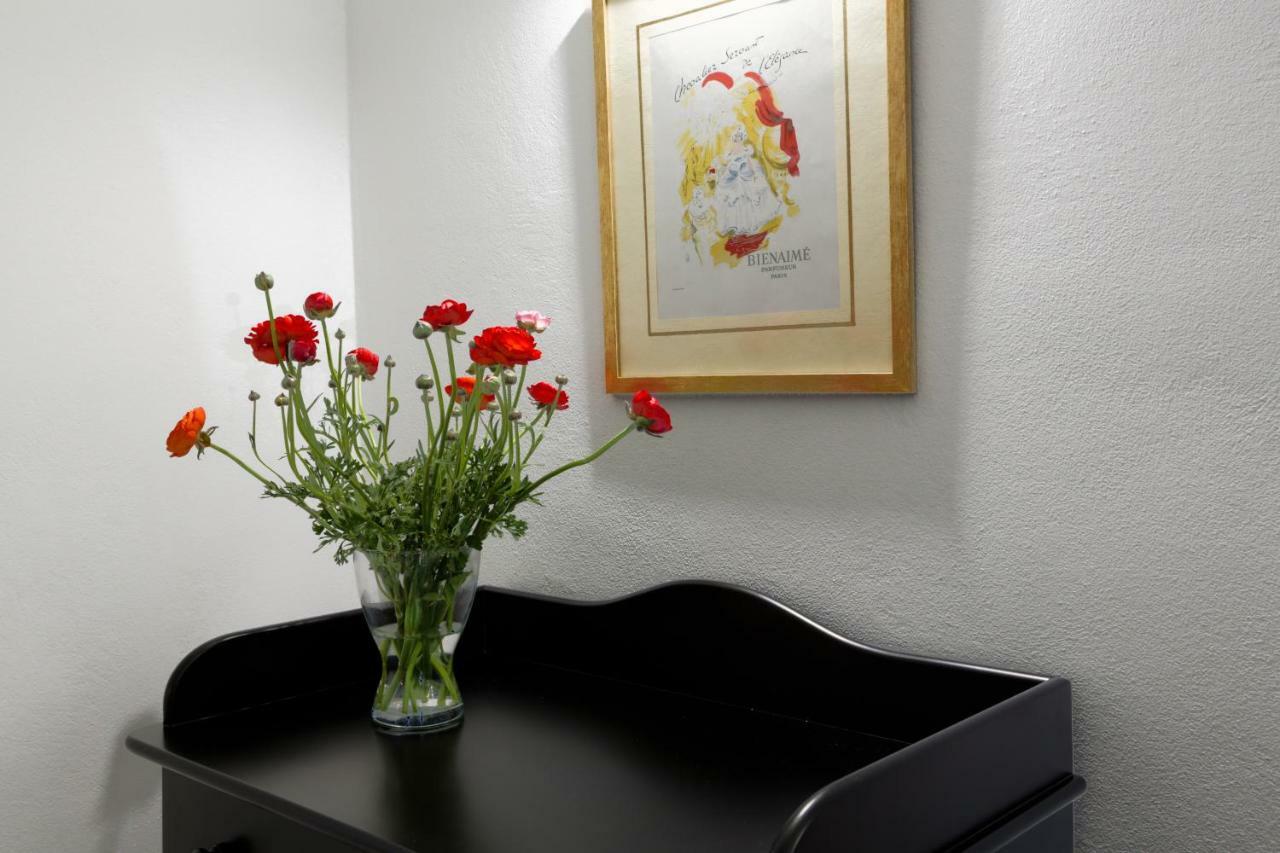 Katia'S Pepper Tree Apartment Iráklio Kültér fotó